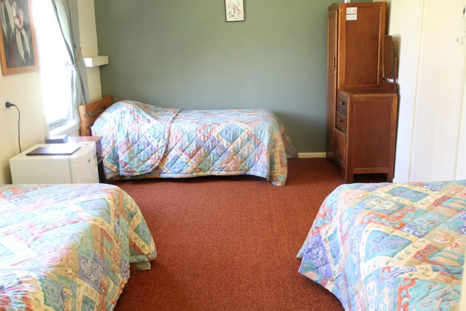 Little Desert Nature Lodge