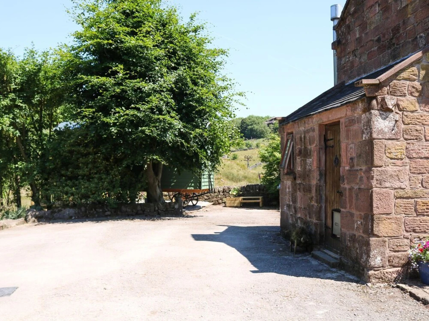 The Laburnum Retreat