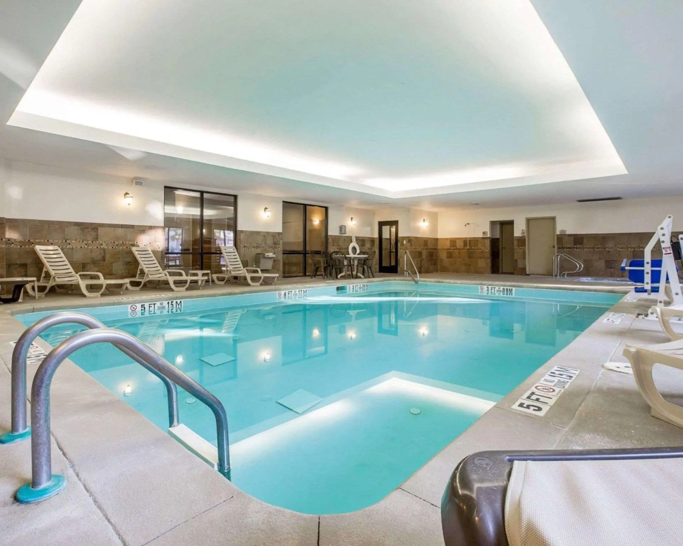 Comfort Suites Macon Northwest