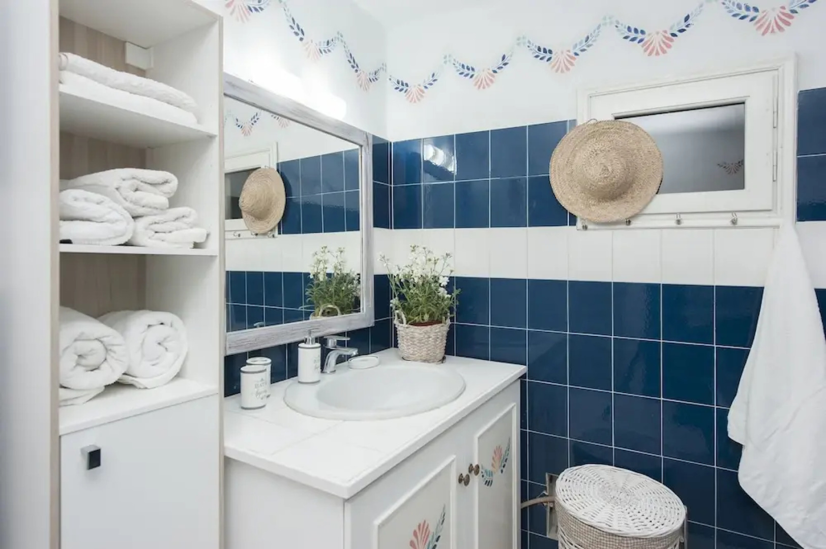 White Jasmine Cottage