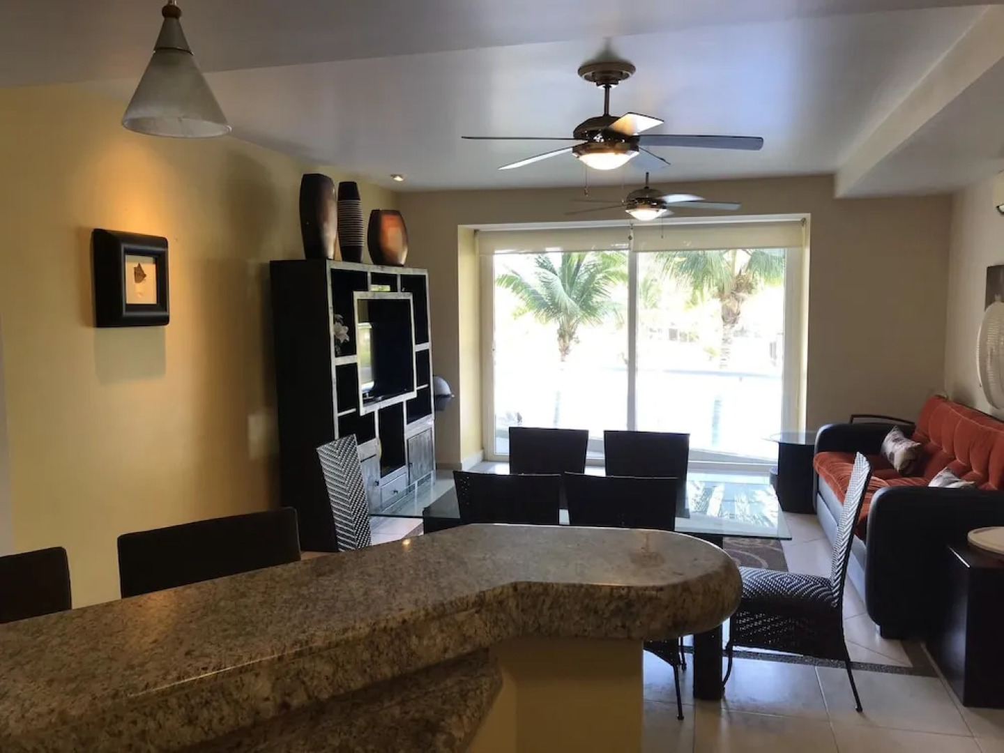 Villa Magna 1 Bedroom Tower 3 on 2nd Floor Oceanfront Sleep up to 4