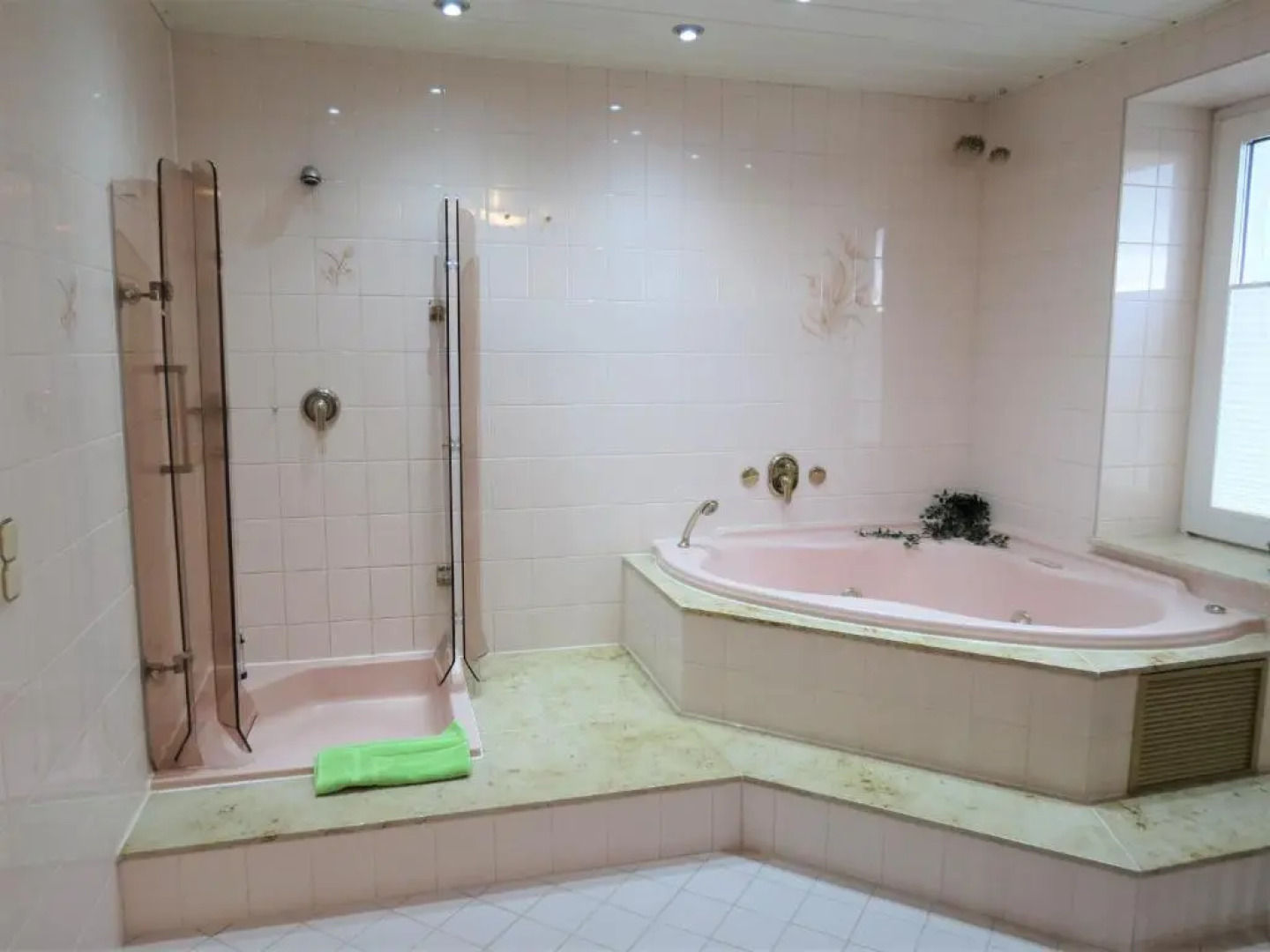 Penthouse Wolkenstein großzügige Maisonette auf 155 qm mit Whirlpool, Klima & Kamin