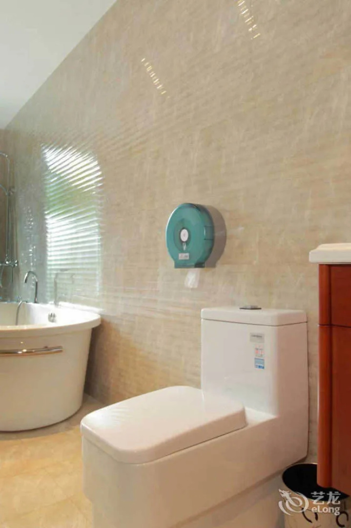 Twenty Thirty Fourth Inn