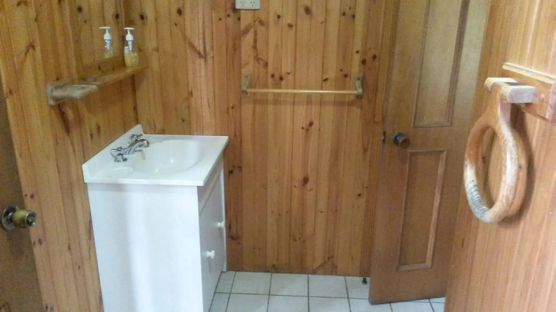 Hunter Hideaway Cottages