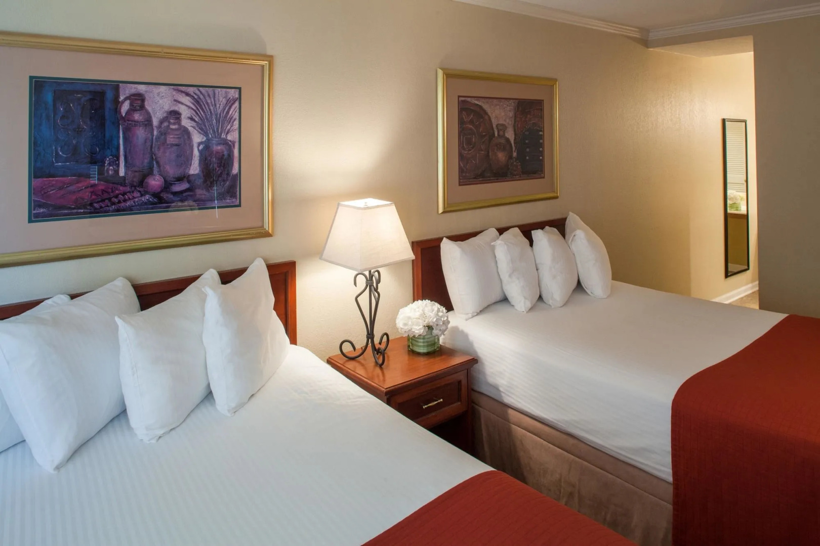 Cloverleaf Suites Kansas City - Overland Park