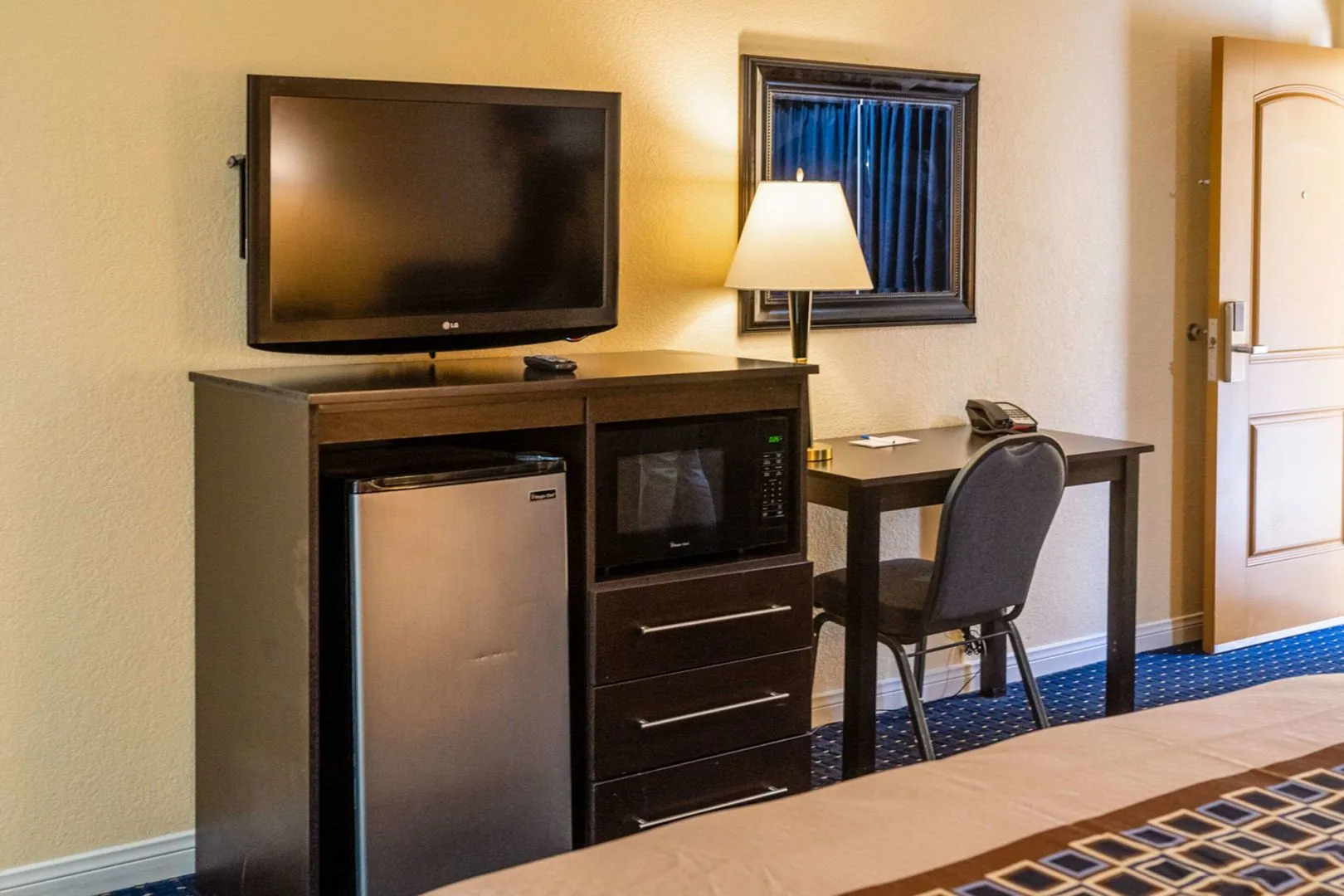 Rodeway Inn & Suites Colton - Riverside