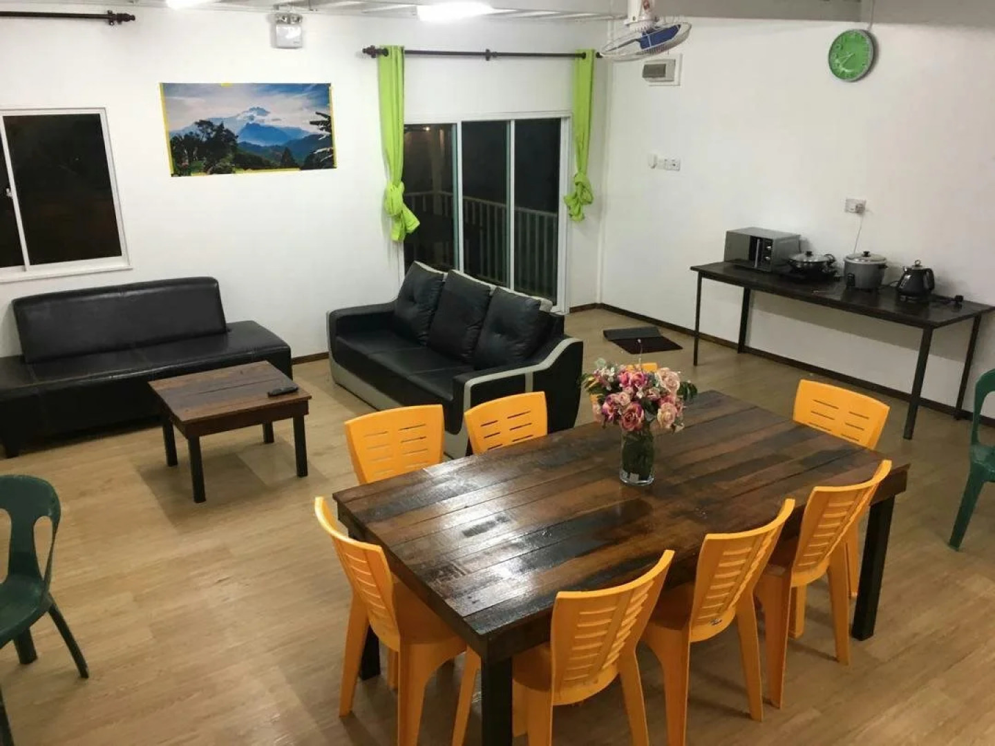 Happy Garden Resort - Hostel