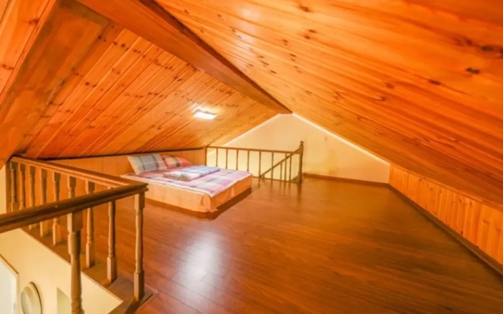 Mungyeong Tyrol Pension