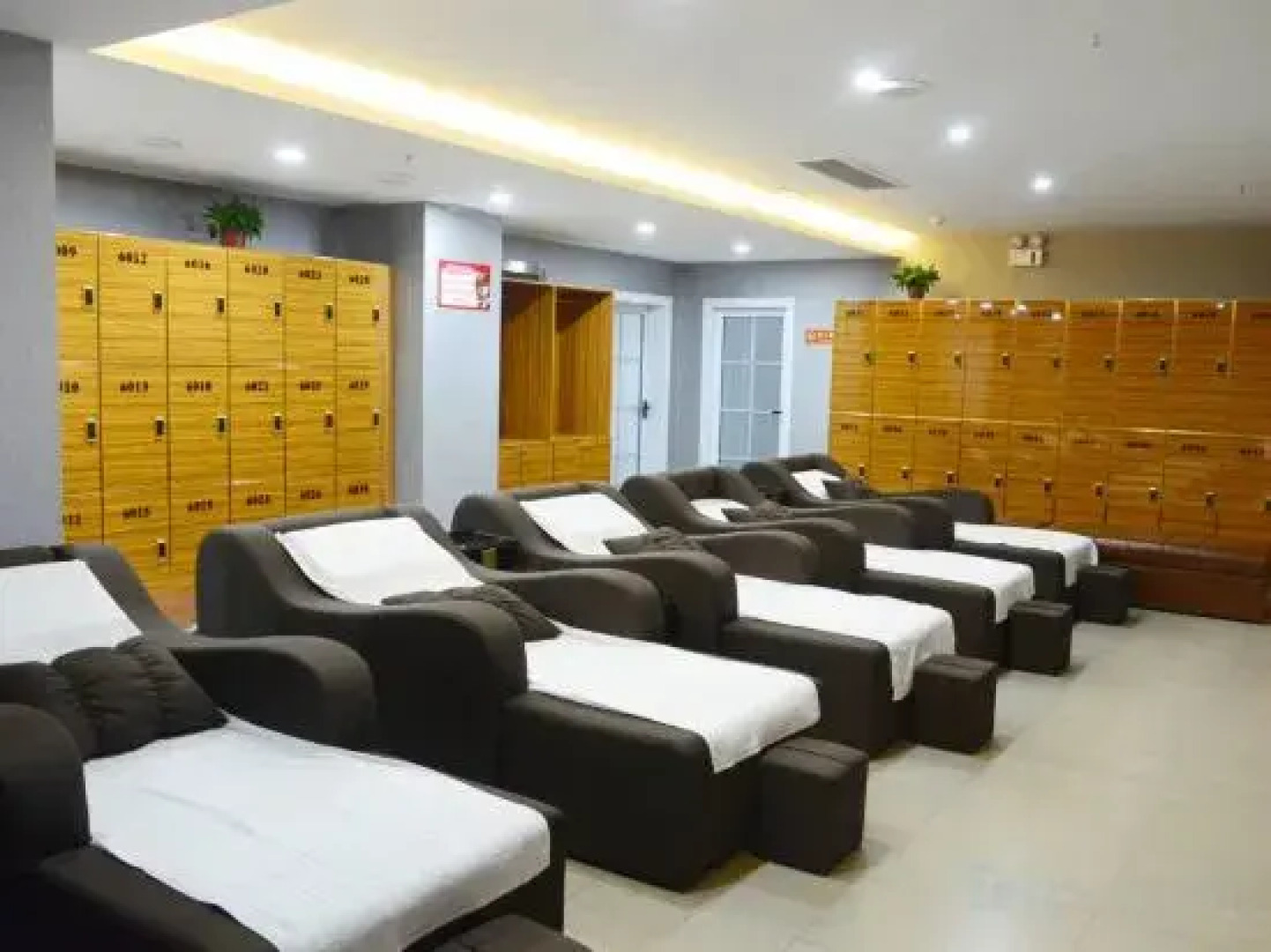 Home Inn (Jinzhongyi Changyuan North Road Xinzhizhong Branch)