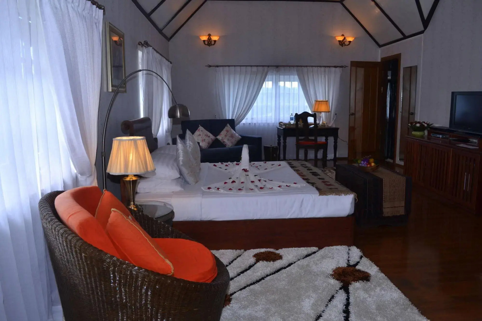 Royal Kalaw Hills Resort