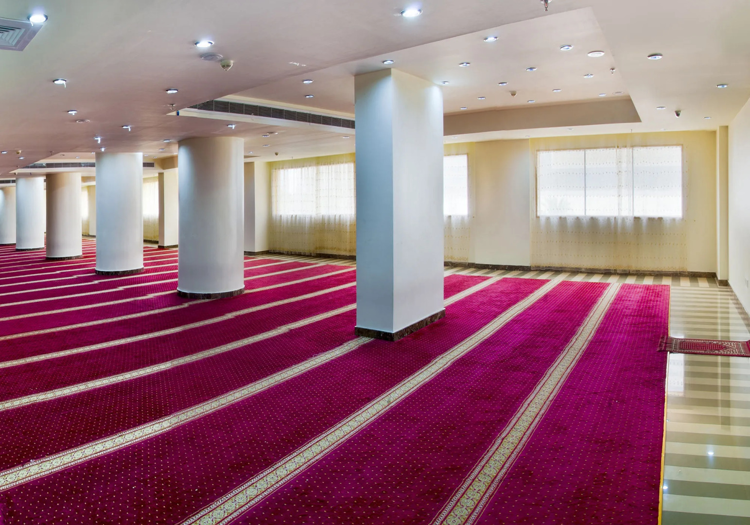 Bab Al Multazam Concorde Hotel