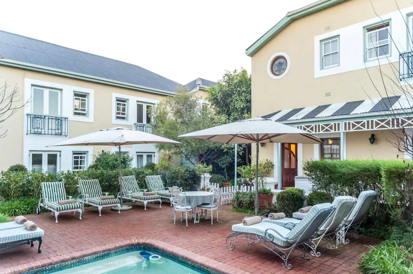 Bonne Esperance Boutique Guest House and Studio Apartments