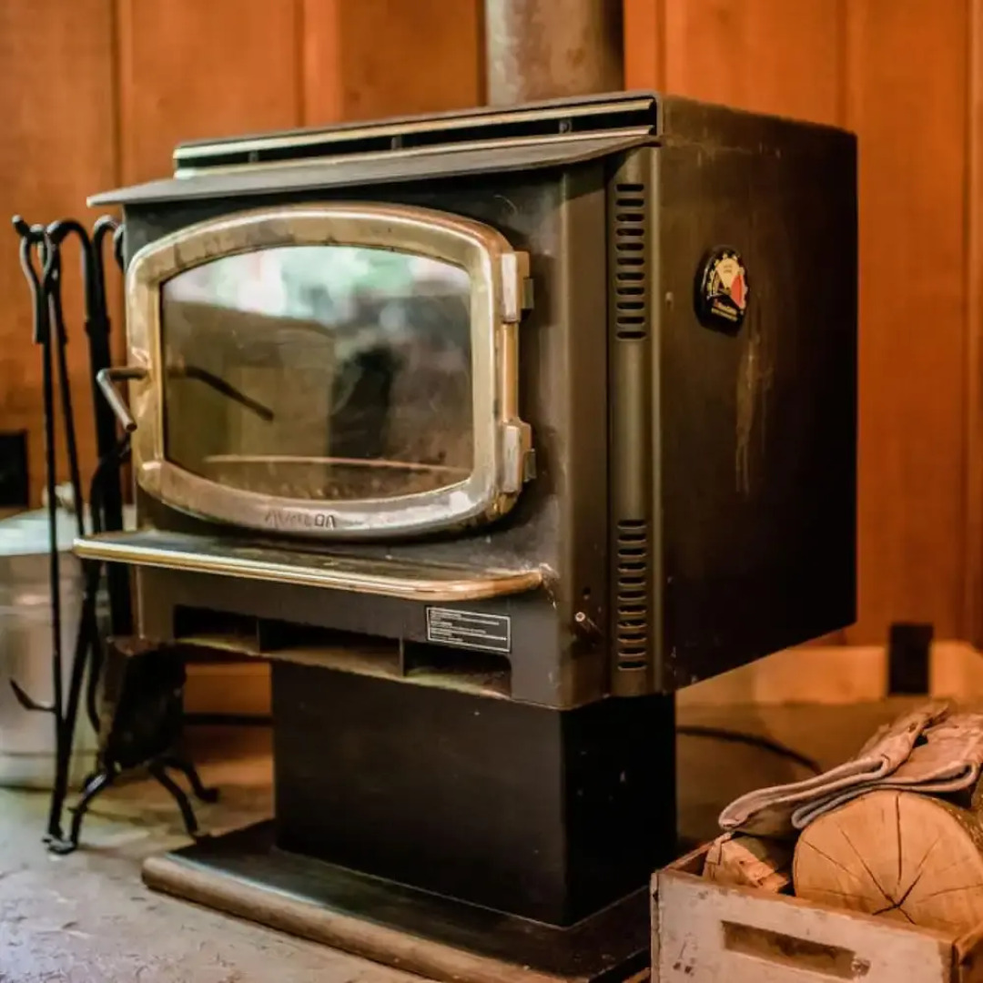 Northern Nights Chalet by Wanderlust Abodes