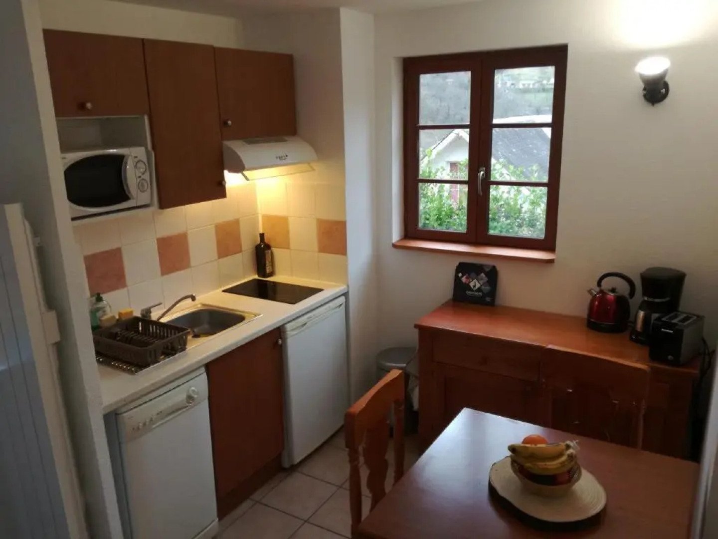 Studio vue montagnes, RDC, parking