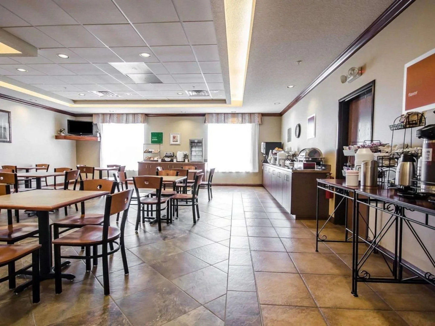 Quality Inn & Suites Rockport - Owensboro North (GOLD AWARD WINNER)