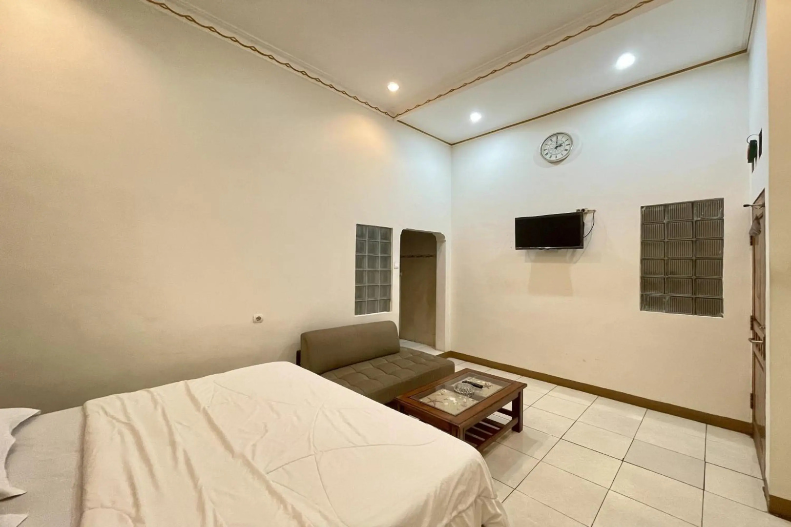 RedDoorz @ Pataruman Garut