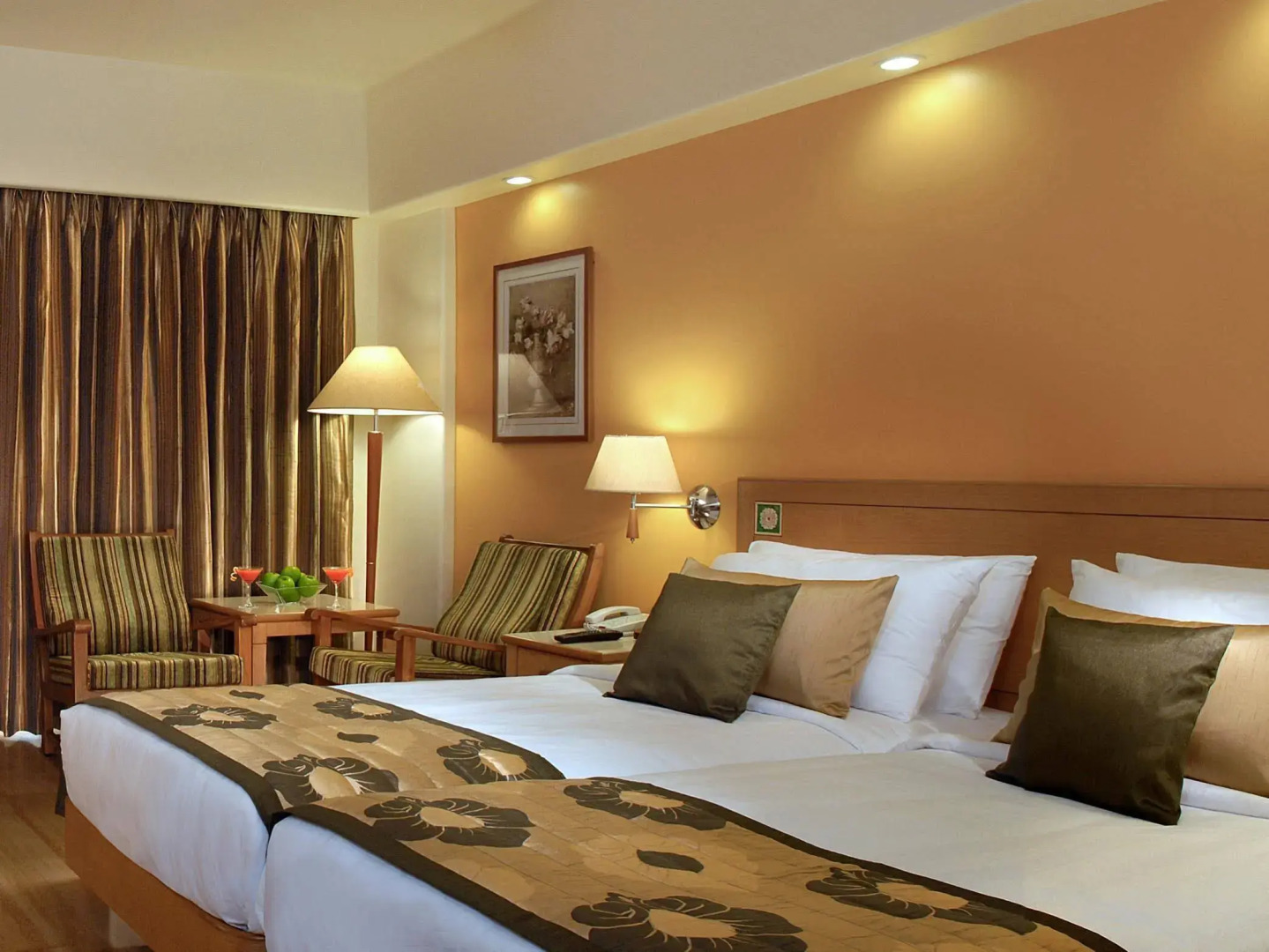 Acron Candolim Regina