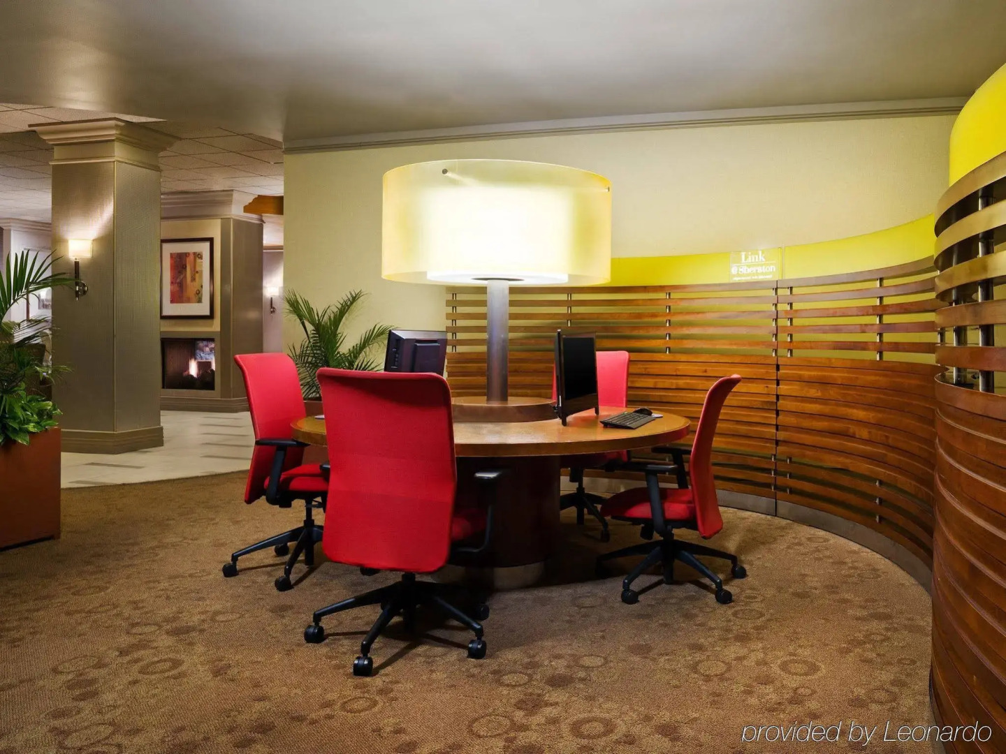 Sheraton Philadelphia University City Hotel