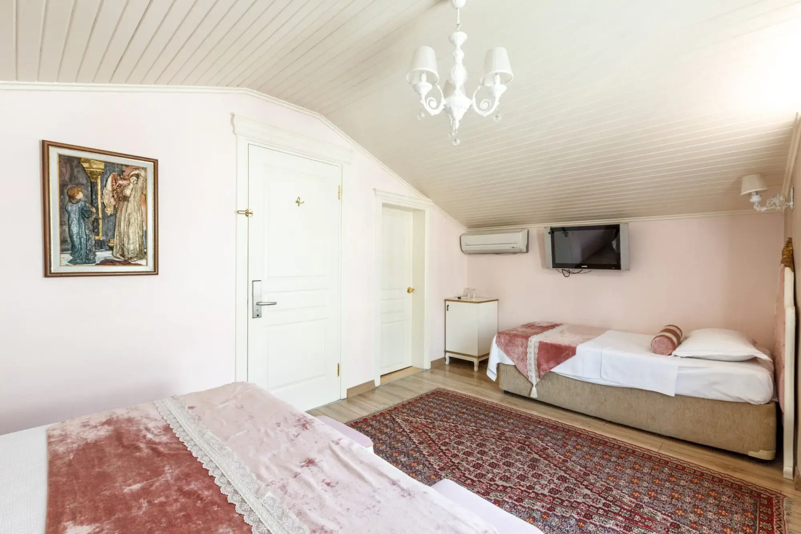 Romantic Hotel Istanbul