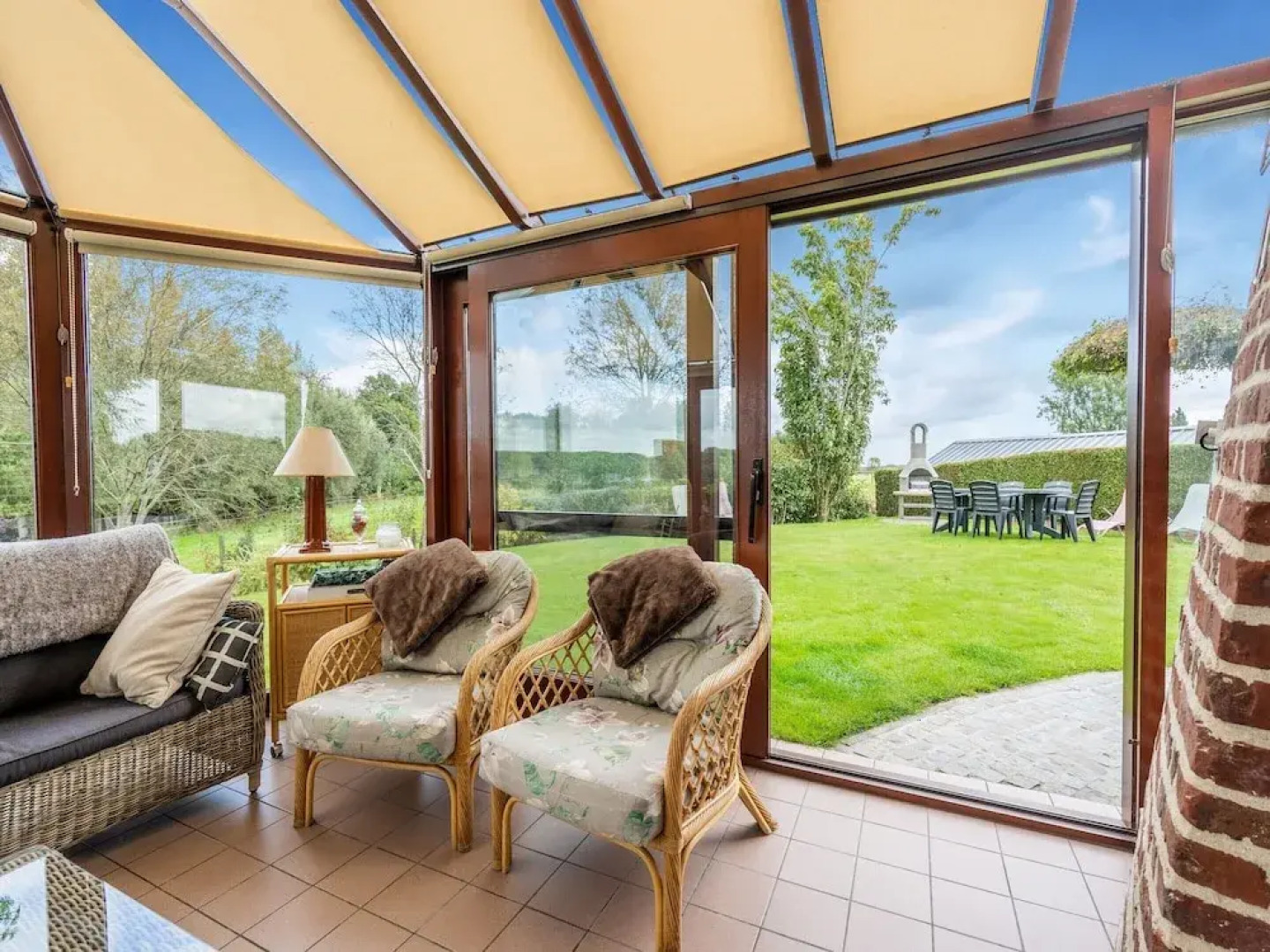 Charming Nieuwpoort Mill Retreat