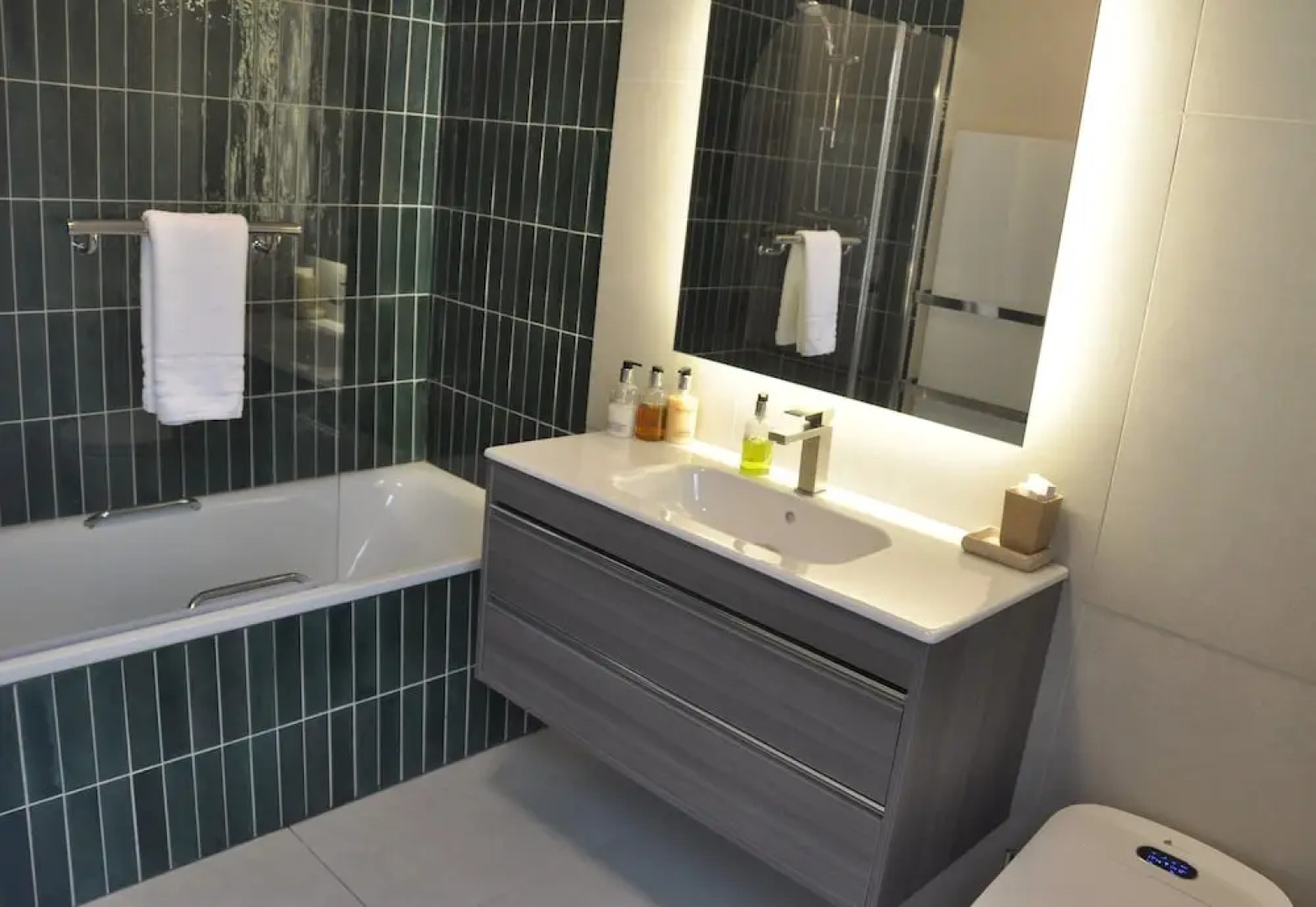 Tir-y-Coed Country House