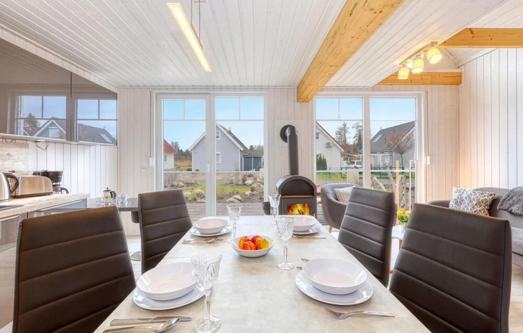 Stunning Home in Zerpenschleuse With 2 Bedrooms and Wifi