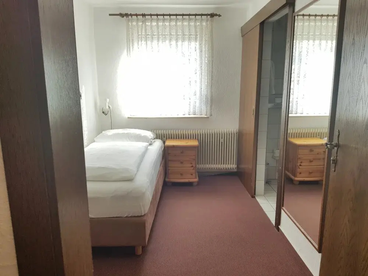 Hotel - Pension - Weller