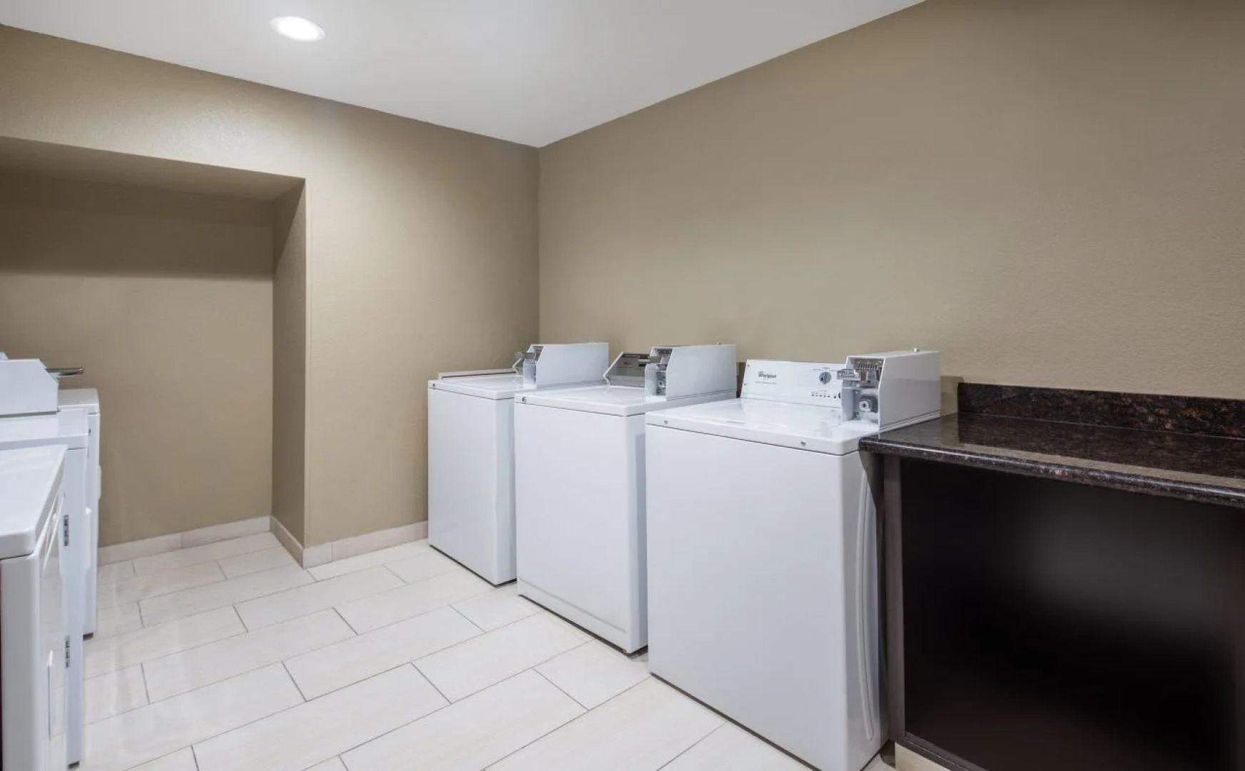 Holiday Inn Express and Suites Ontario Airport by IHG