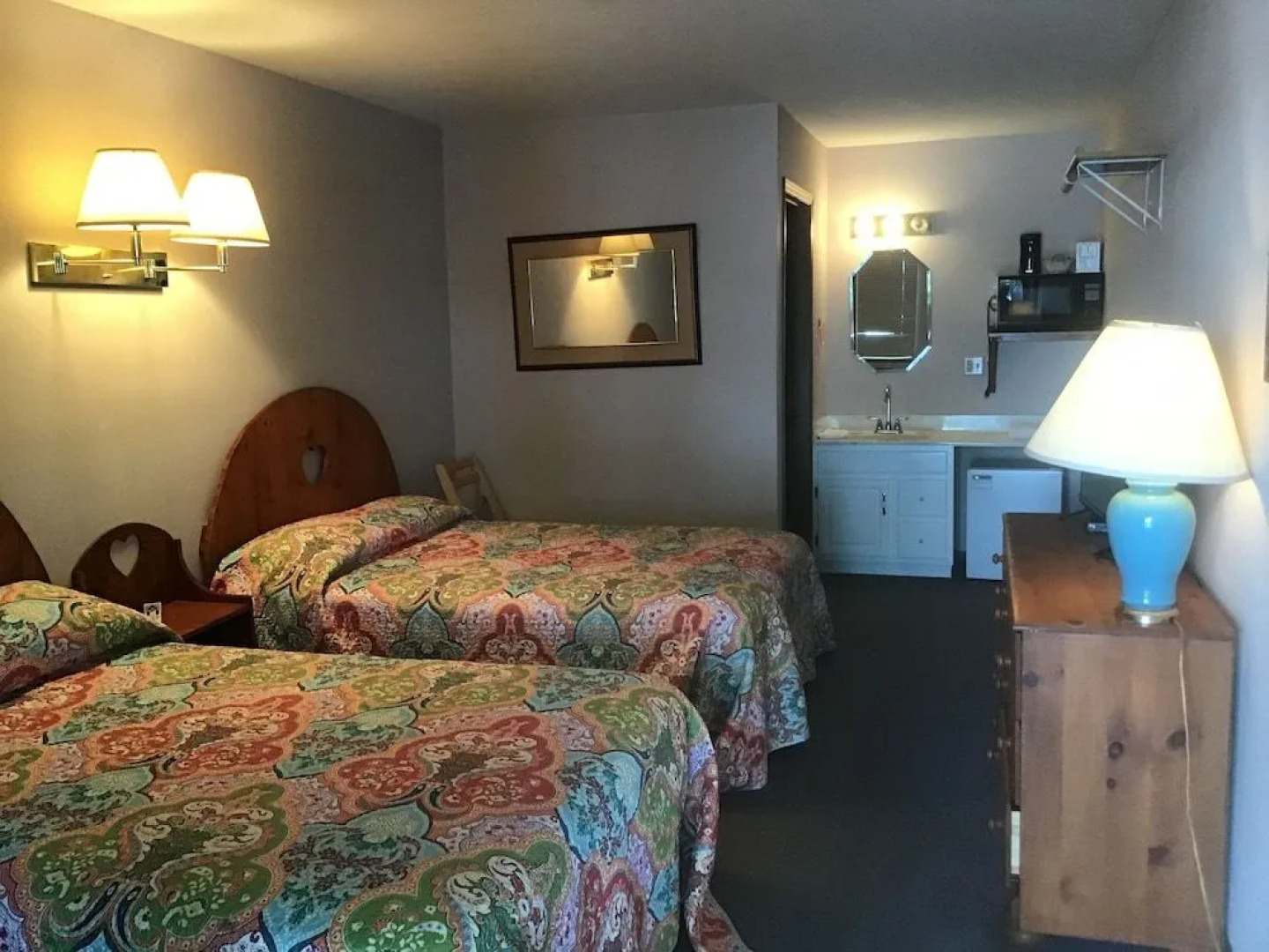 Andrew's Lakeside Resort