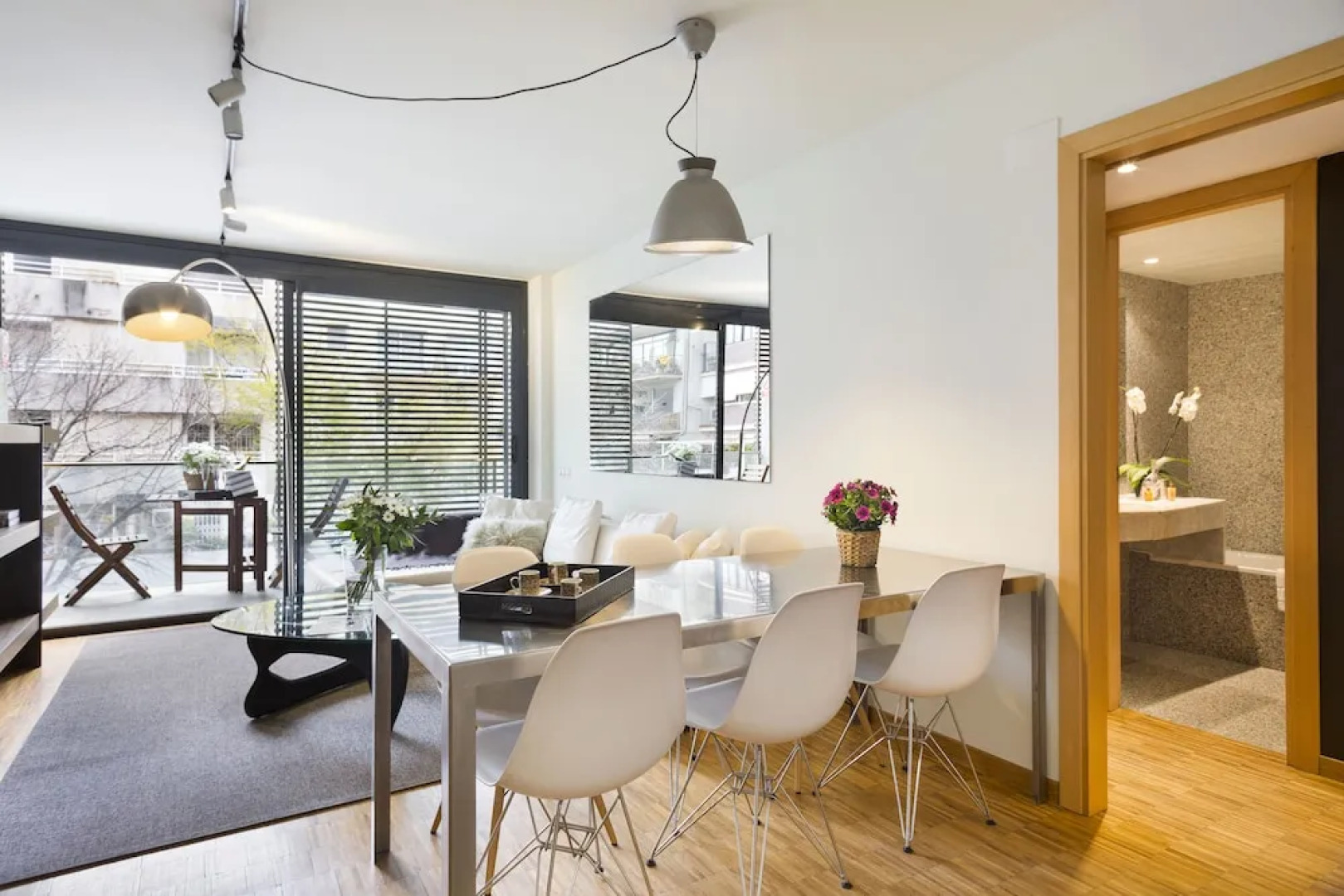 My Space Barcelona Executive Apartments Center