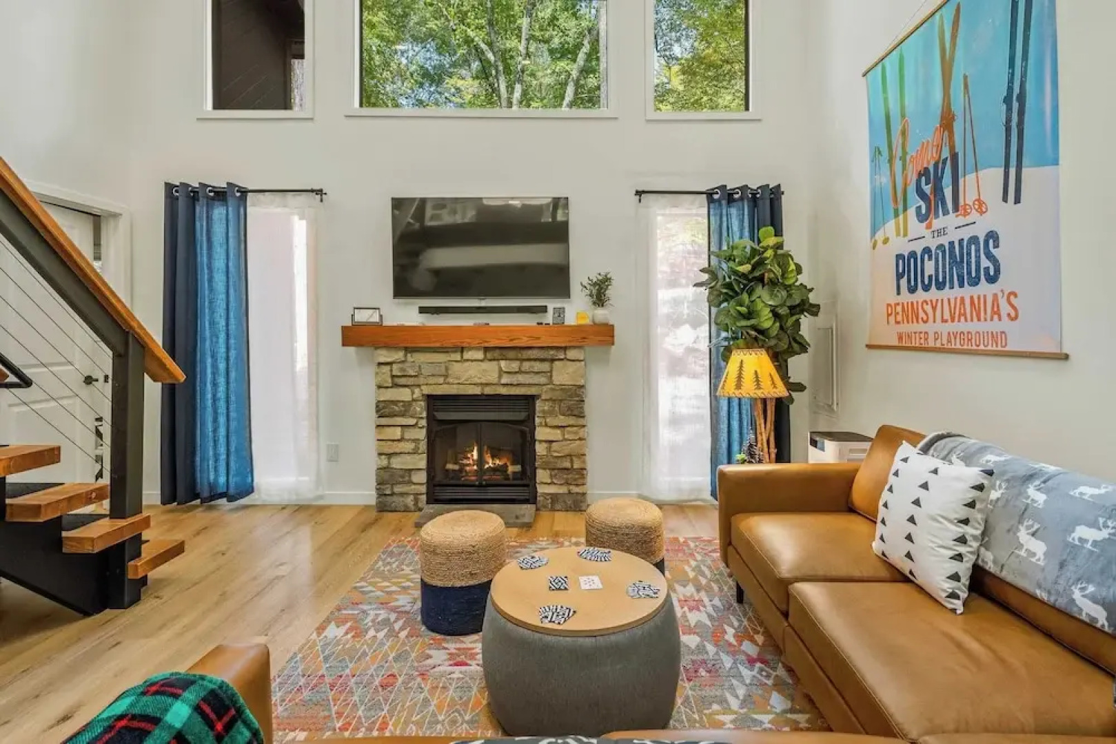 Hot Tub, Lake Access + Community Amenities Somerset Lodge by Avantstay