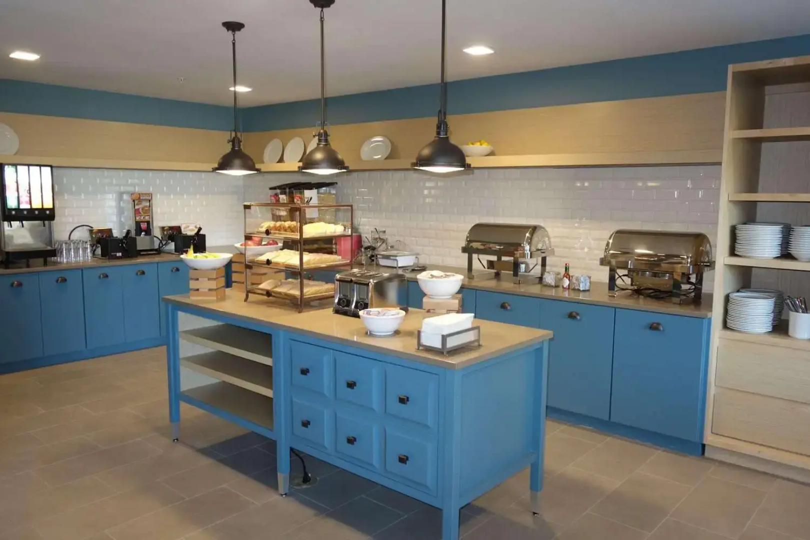 Country Inn & Suites by Radisson Lawrence