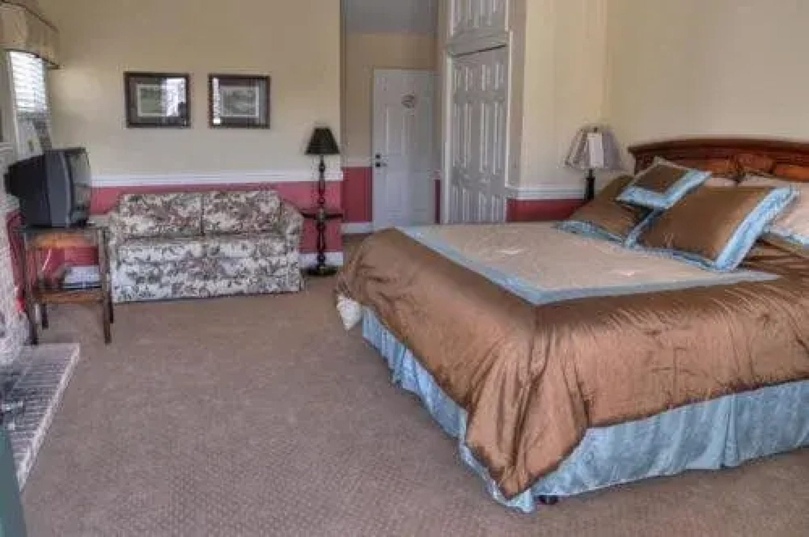 The Inn at Elk River