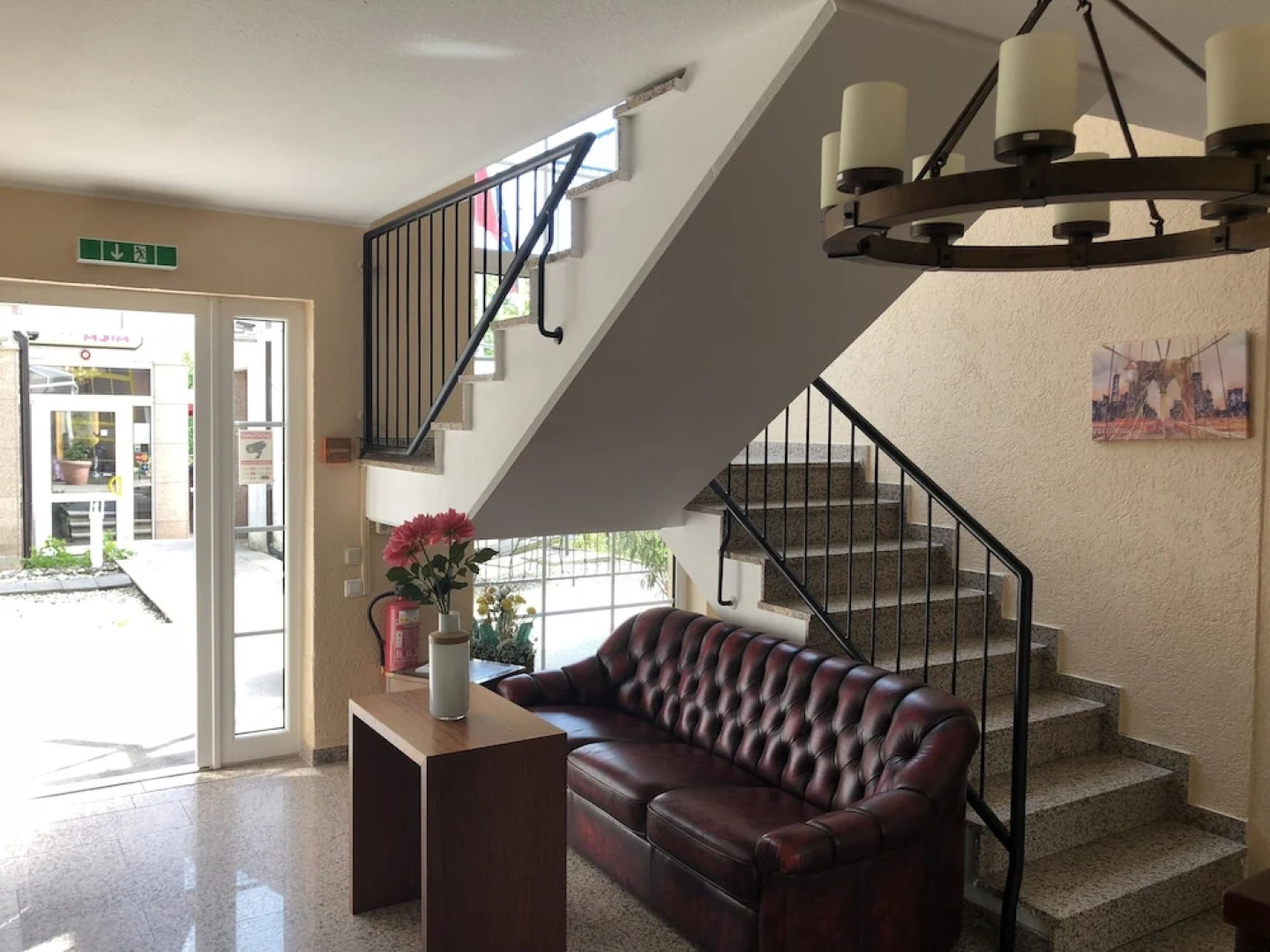 Simona Hotel Frankfurt Airport