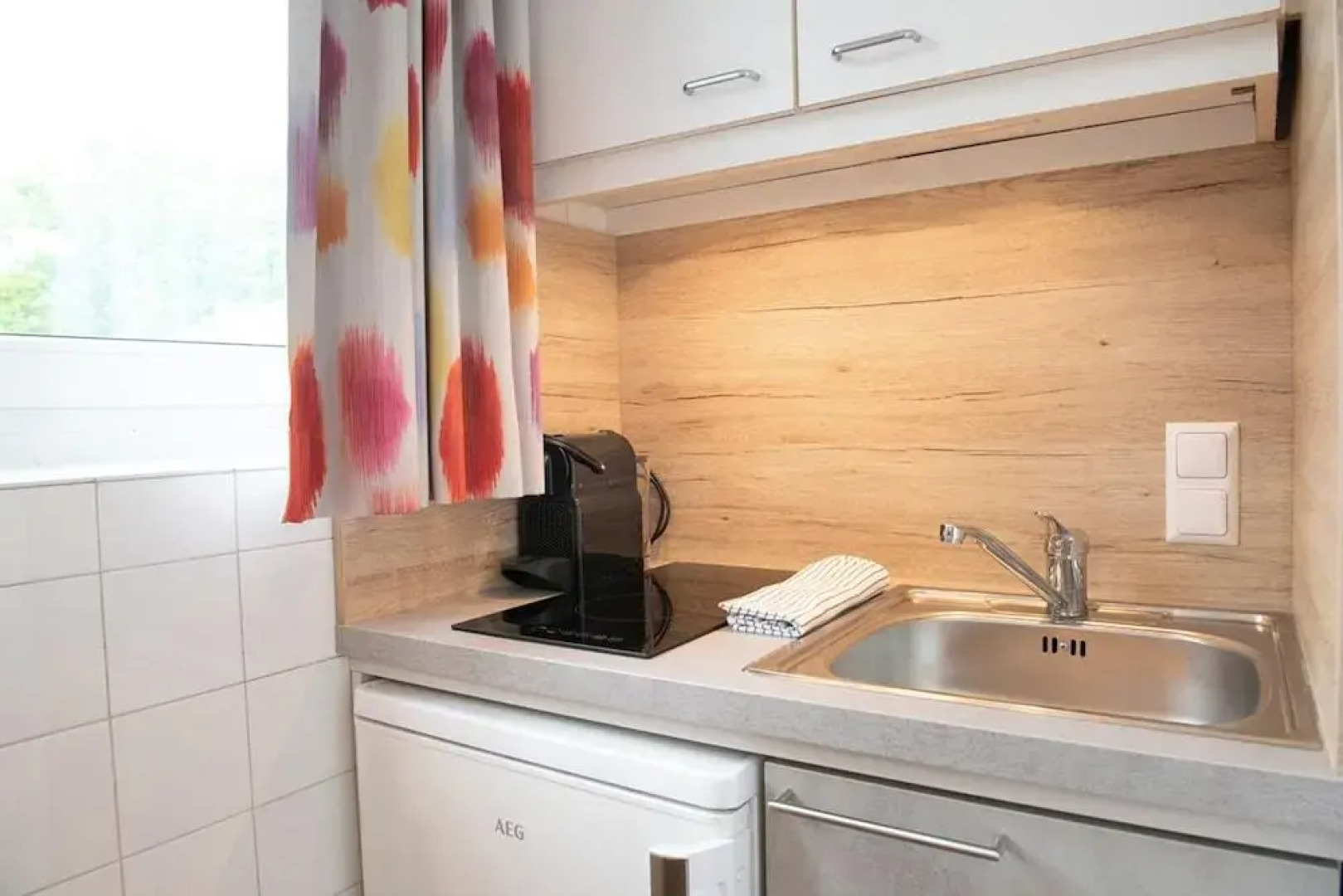 Barry Memle Lake Side Resort