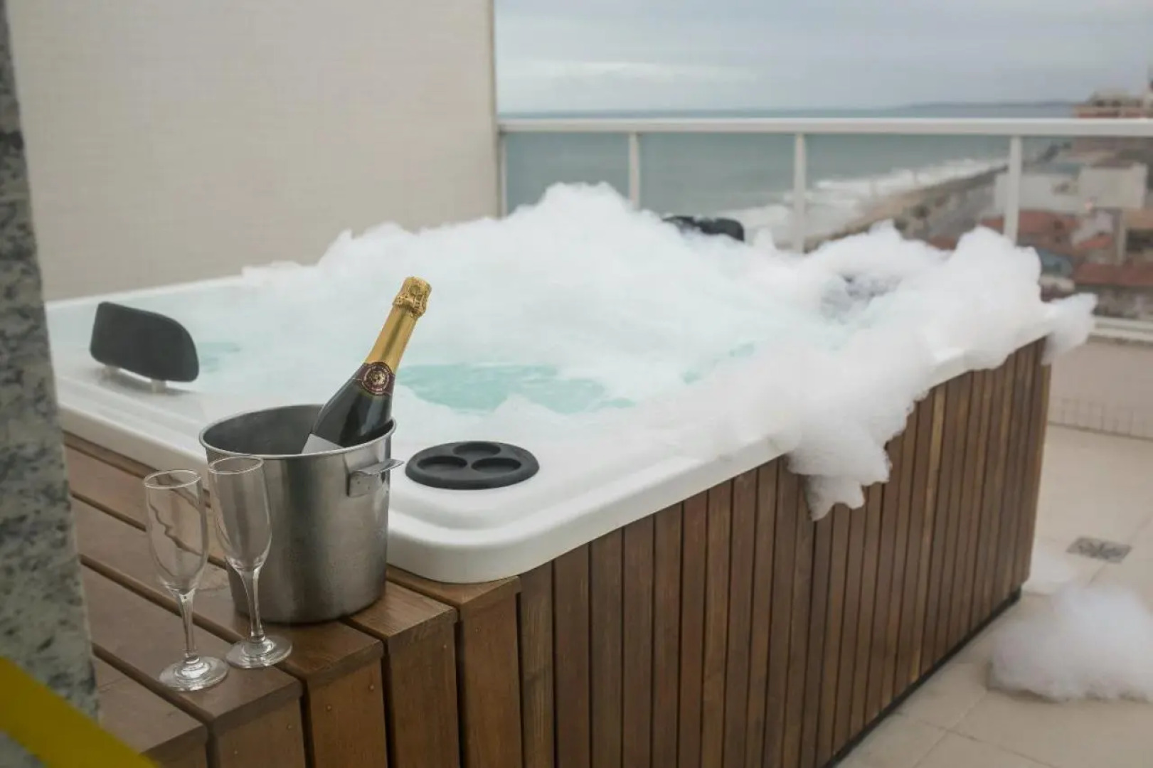 Hotel Brisa Tropical de Macae