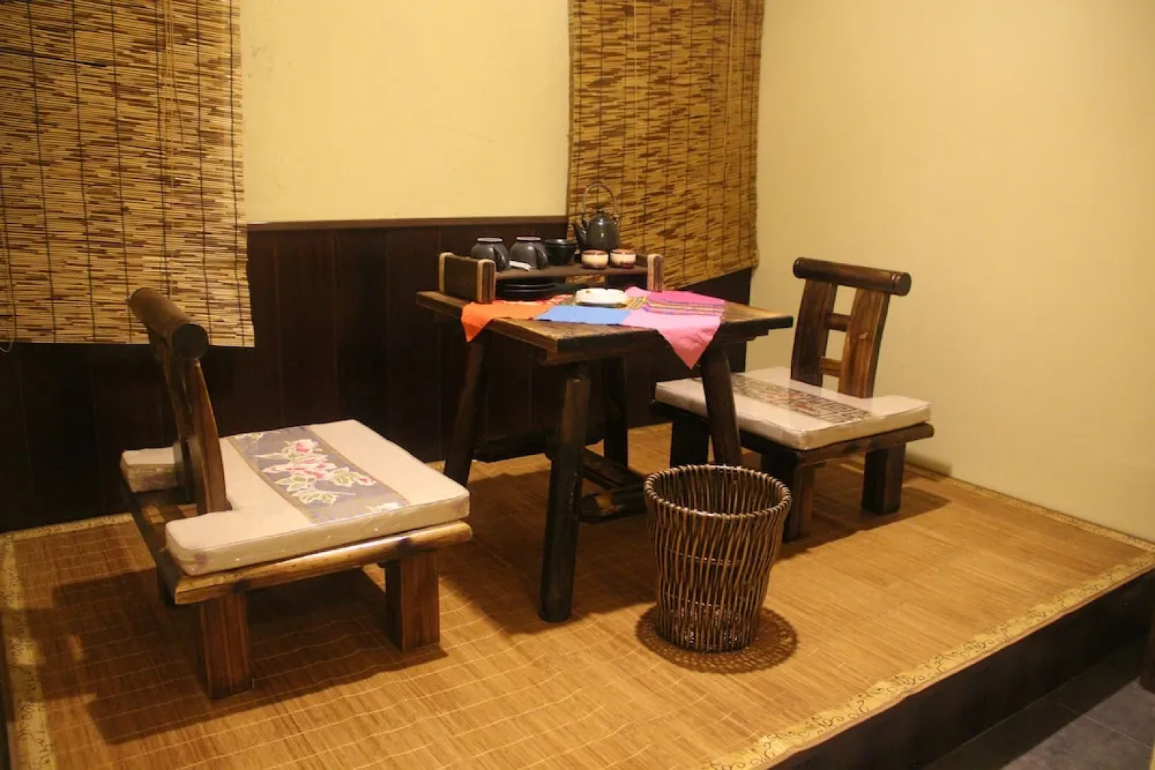 Buyi Hotel Resort Fuxian Lake