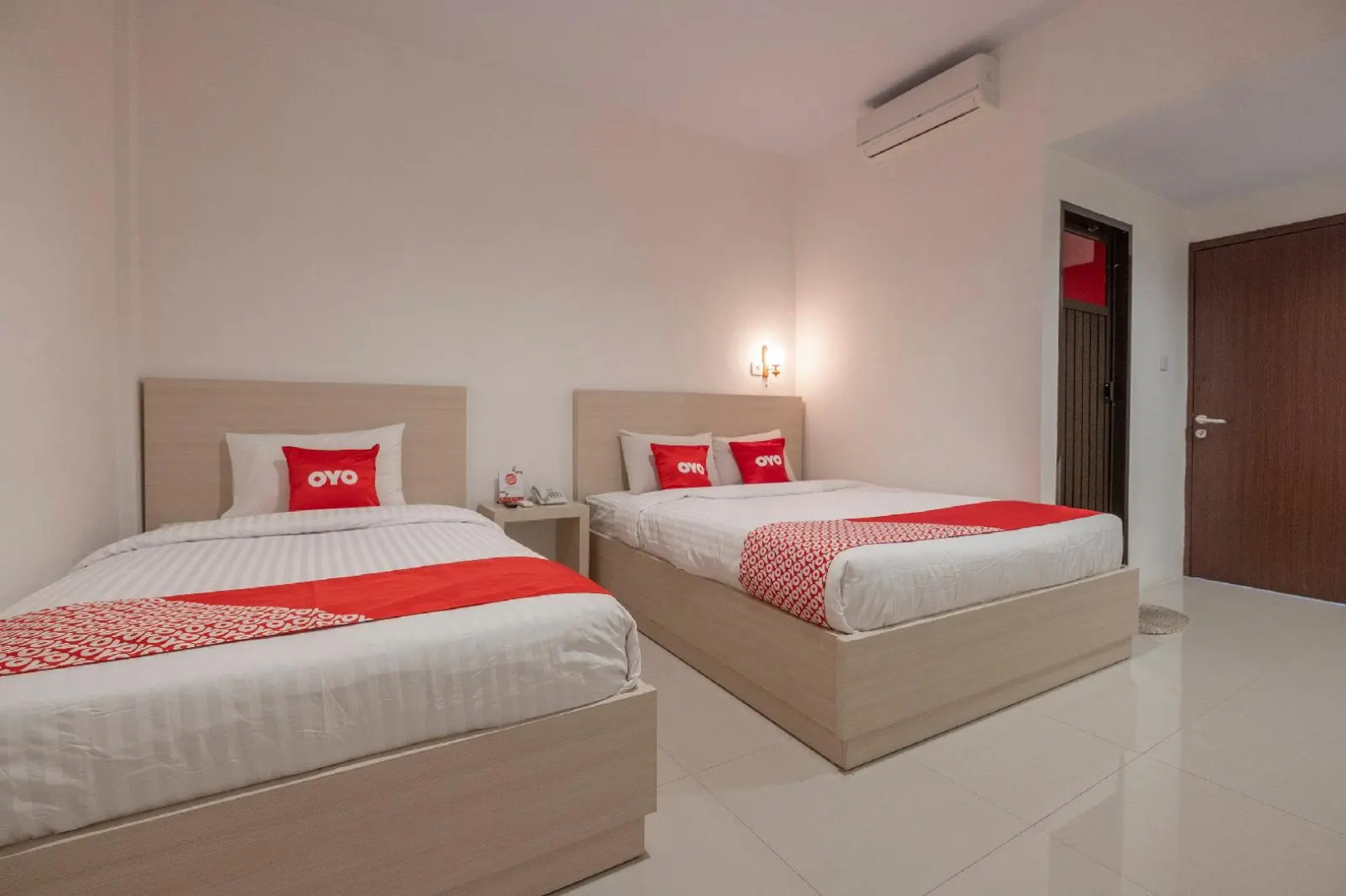 OYO 1633 Hotel Darma Nusantara 3