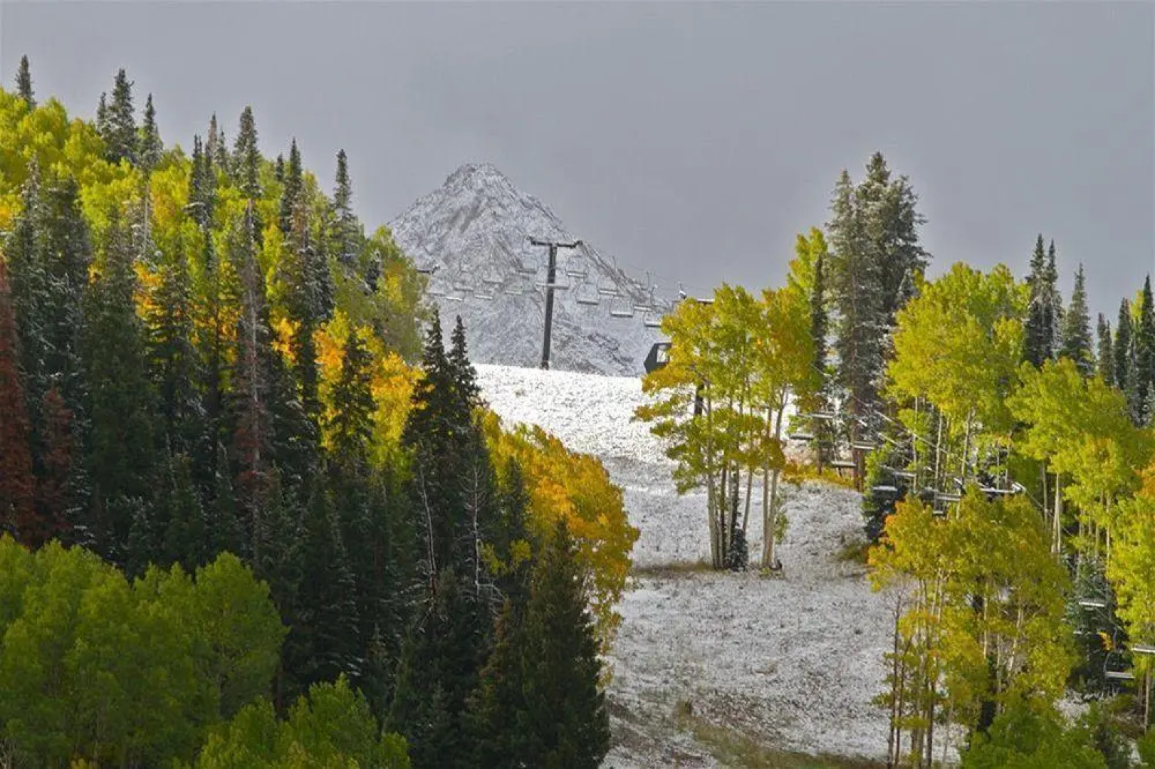 Paradise Condos - Crested Butte Mountain Rentals
