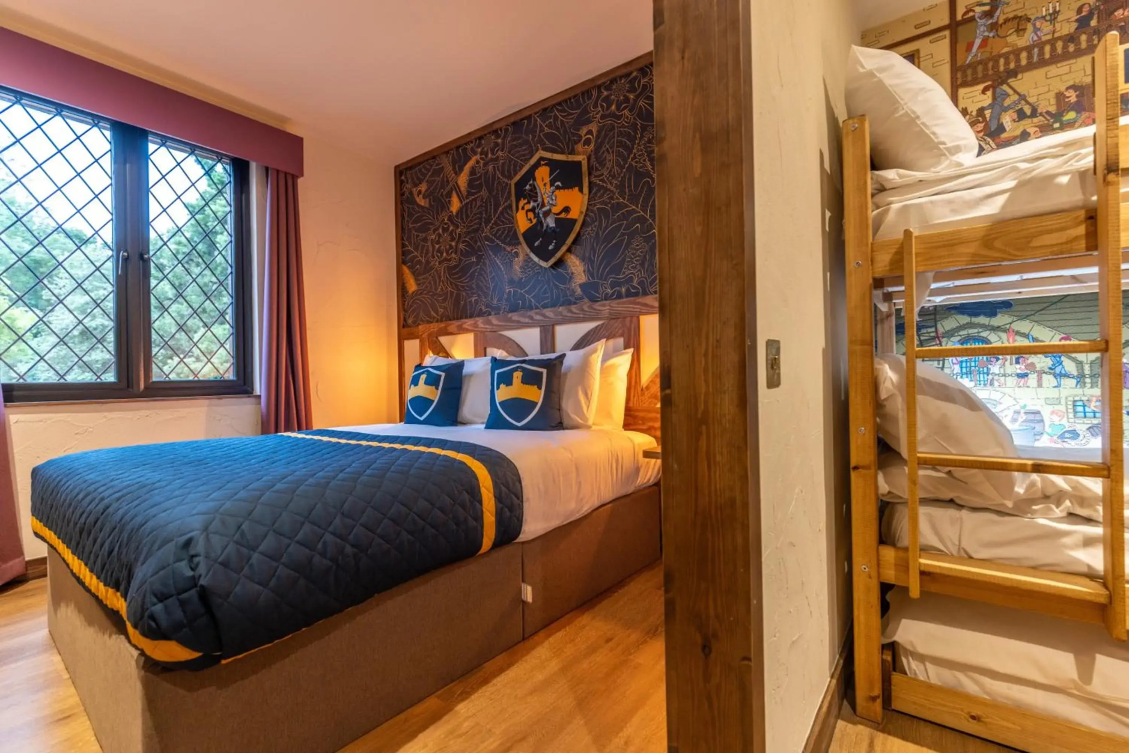 Warwick Castle Hotel and Knight's Village