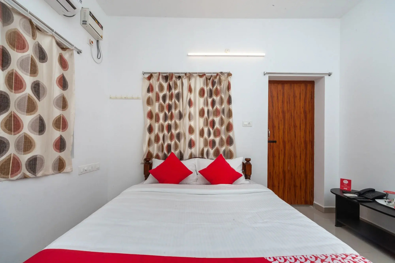 OYO 19663 Greenways Residential Homestay