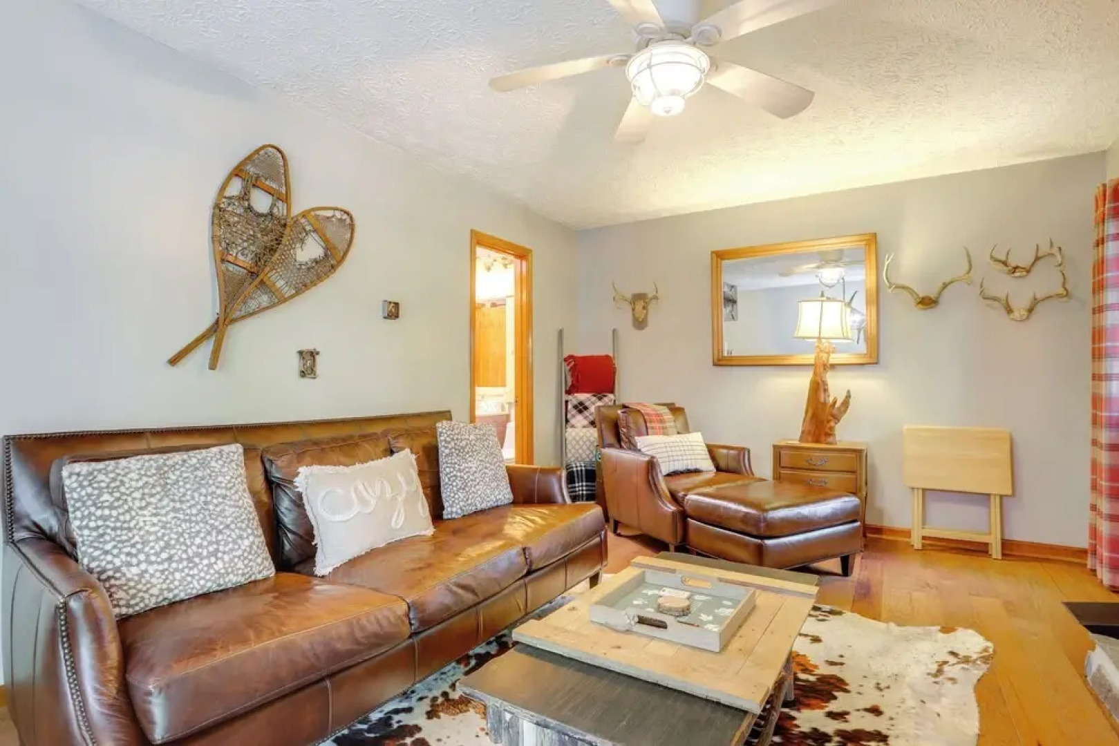 1/2 Mi to Marina: Lake Arrowhead Condo!