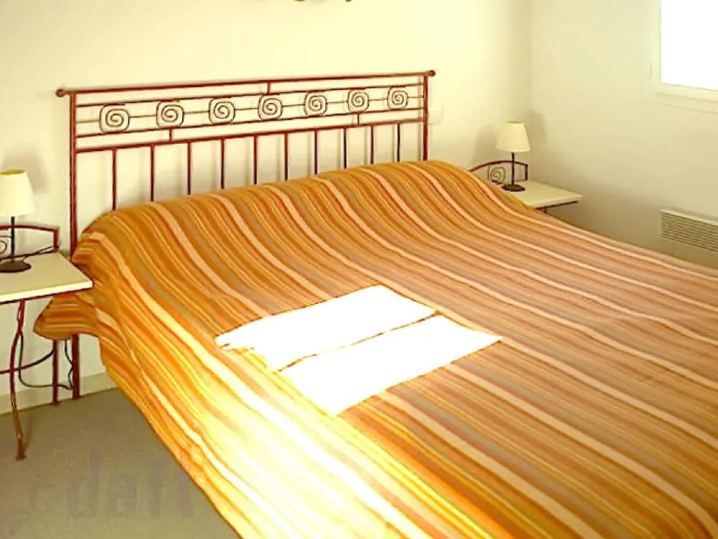 House With 2 Bedrooms in Gallargues-le-montueux, With Wonderful Mounta