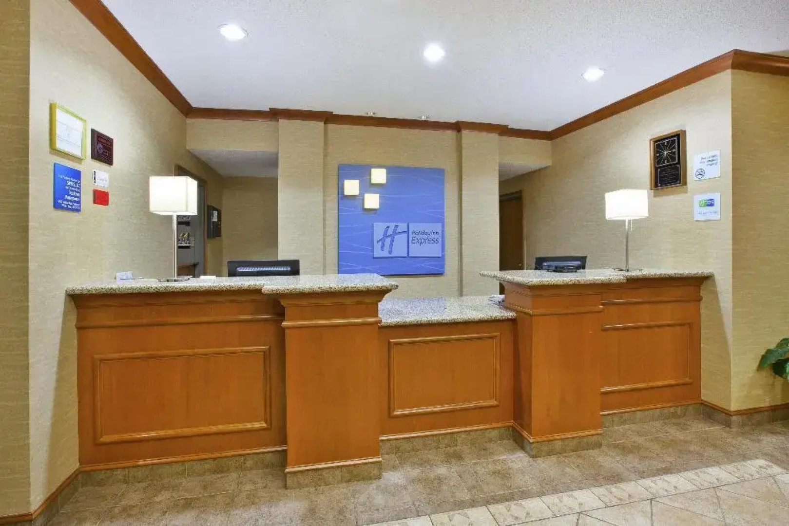 Holiday Inn Express & Suites Montpelier by IHG