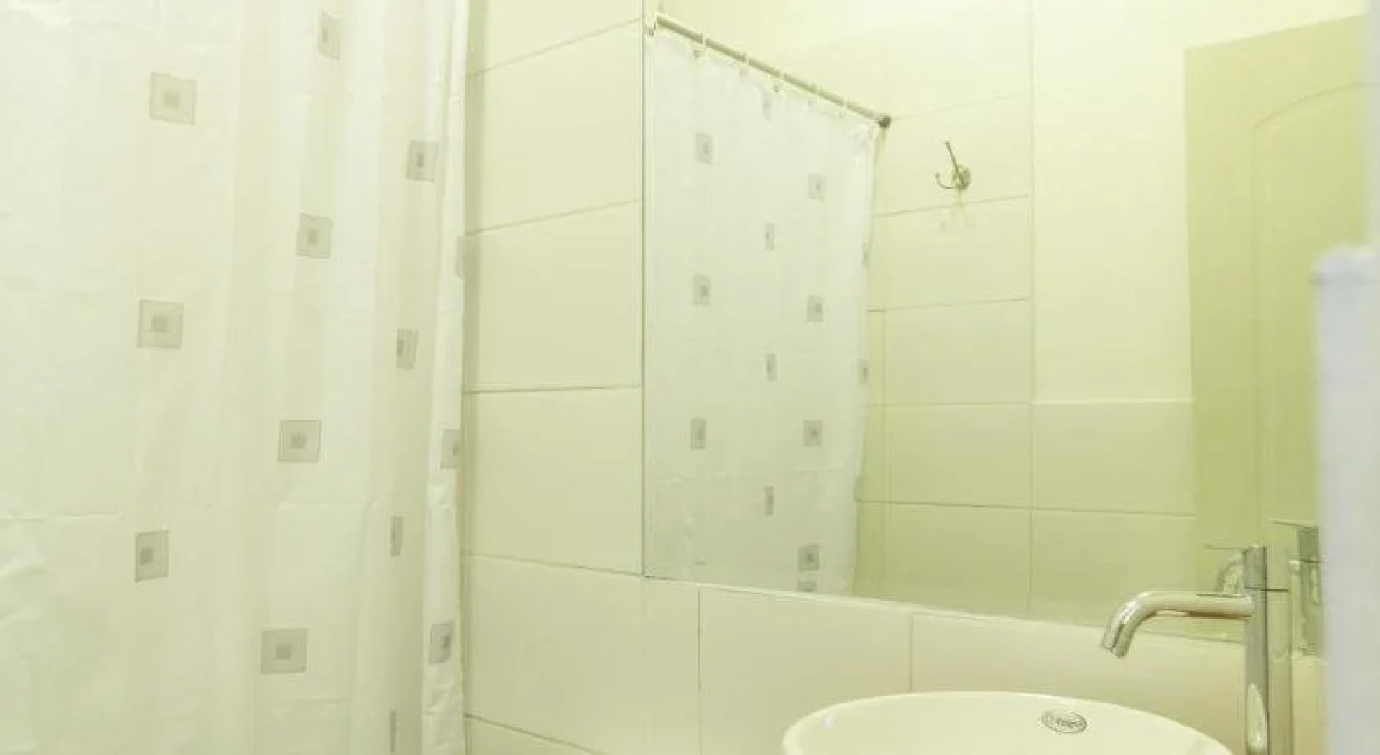 Flying Dog Backpackers Hostel