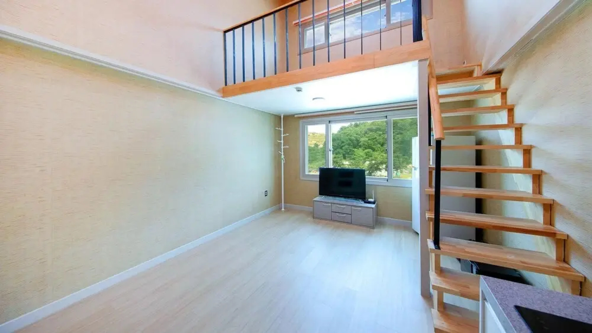 Samcheok Flower Pension