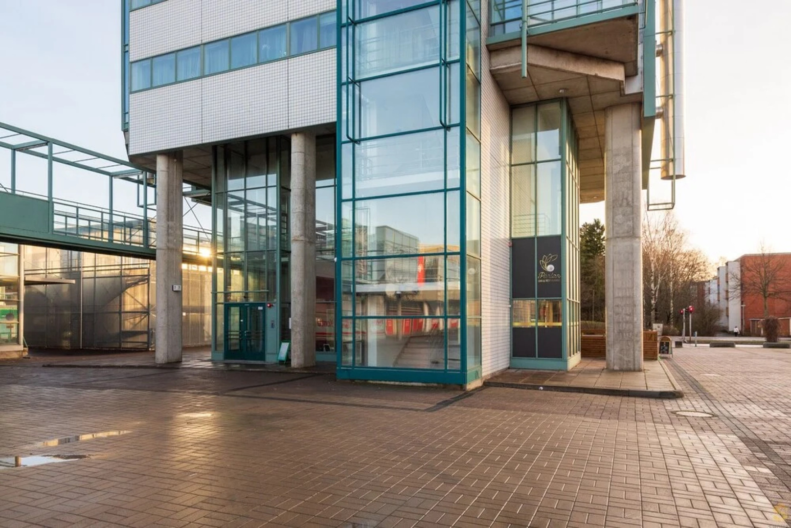 WeHost Kauppakartanonkatu 7