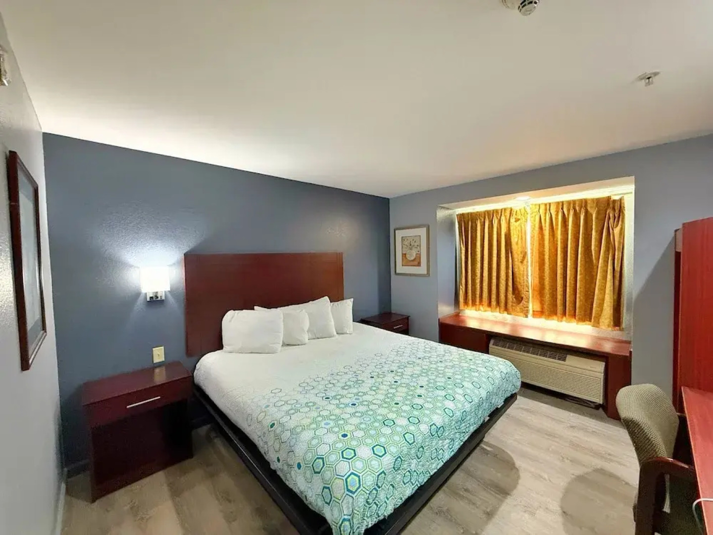 BlissPoint Inn & Suites