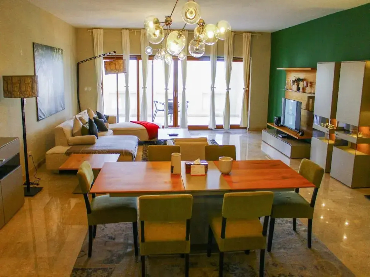 Stunning 3-bedroom Coastal Retreat