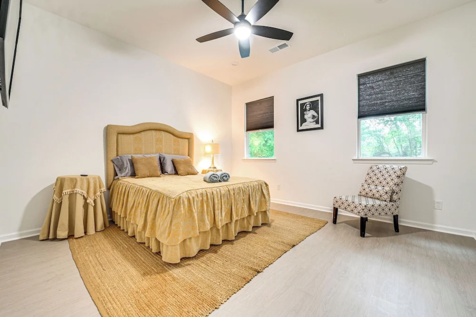 Walk to Downtown! Modern Hogansville Home w/ Patio